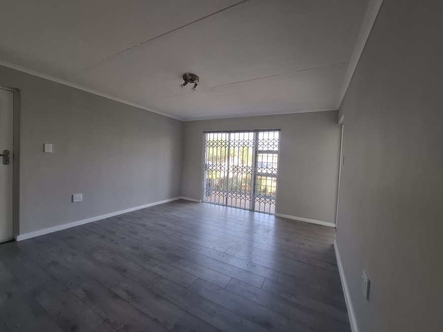 To Let 2 Bedroom Property for Rent in Bloubergstrand Western Cape